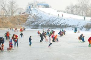 平山冬季旅游好戏开场冰雪世界里撒欢儿好去处